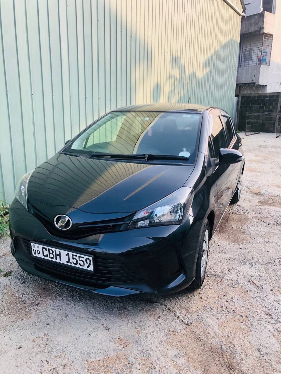 Аренда машины, Toyota Vitz,  Коломбо, Шри-Ланка, 0.00$ в день