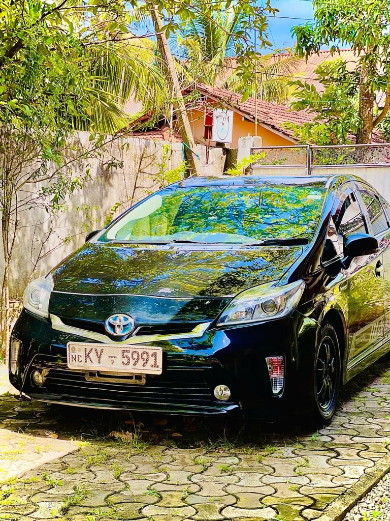 Аренда машины Toyota Prius, Мирисса, Шри-Ланка, 0.00$ в день