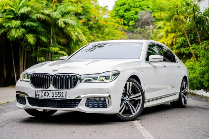 Аренда авто BMW 740, Коломбо, Шри-Ланка, 0.00$ в день