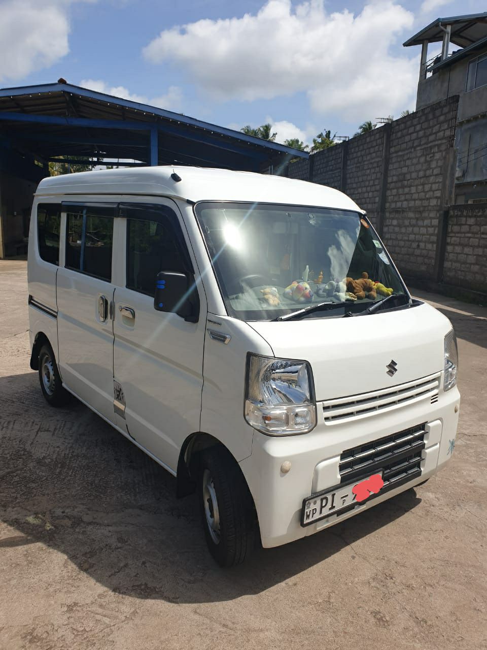 Аренда машины минивэн Suzuki Every,  Коломбо, Шри-Ланка, 0.00$ в день