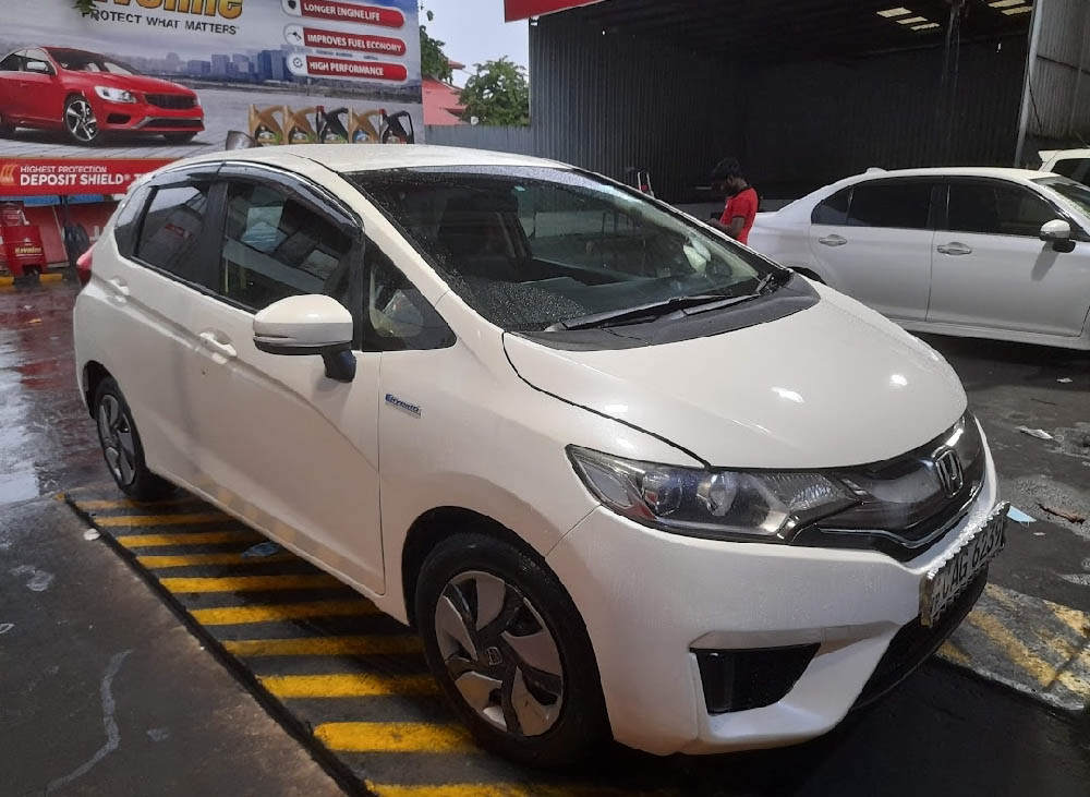 Аренда машины Honda Fit Gp (автомат), Галле-Матара,Шри-Ланка, 0.00$ в день