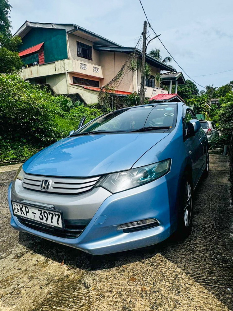 Аренда авто Honda Insight, Унаватуна, Шри-Ланка, 0.00$ в день
